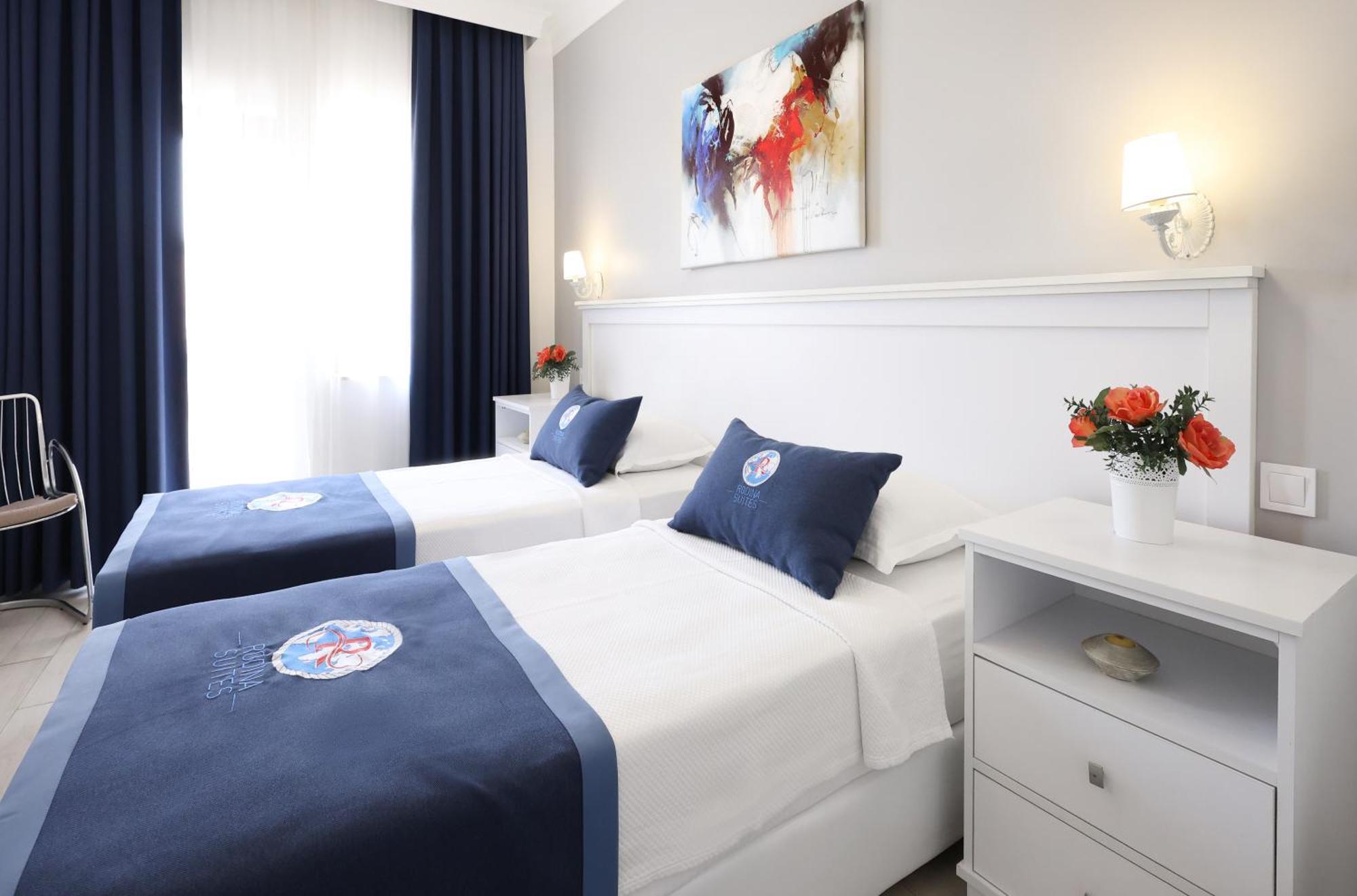 Rodina Suites Hotel Кушадасы Экстерьер фото